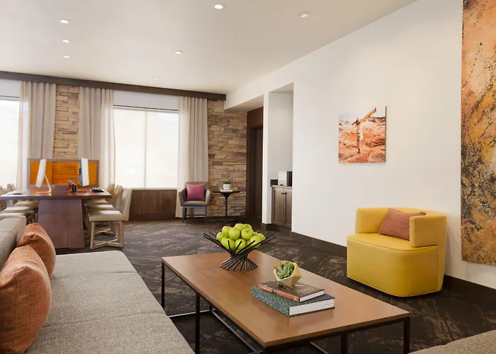 Pet Friendly hotel: Hyatt Place Page Lake Powell